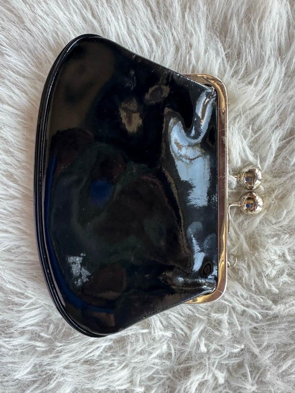 Ted Baker Black Patent Kiss-Lock Wristlet Clutch with Gold Frame - Picture 5 of 16